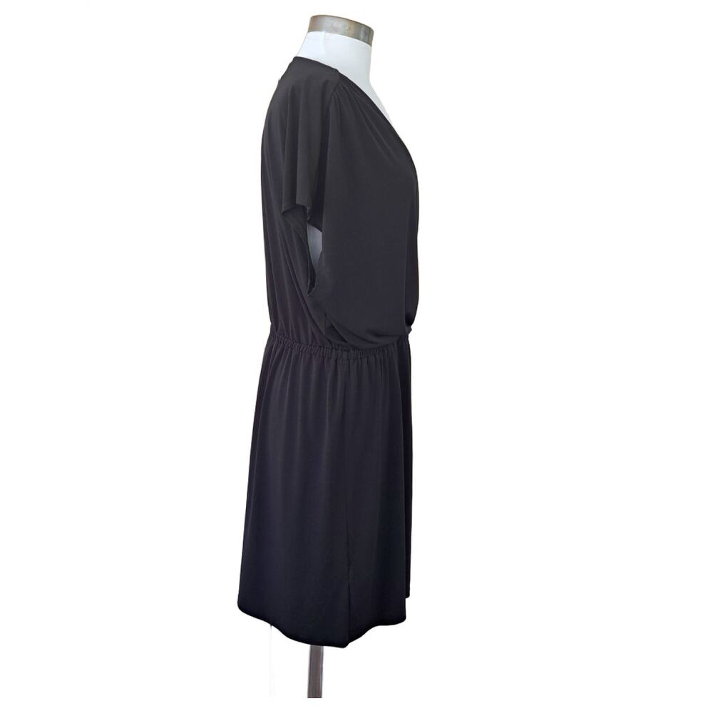 TOMMY BAHAMA Black Jersey V-neck Dress Size Large Faux Wrap Short Sleeve - Picture 8 of 9